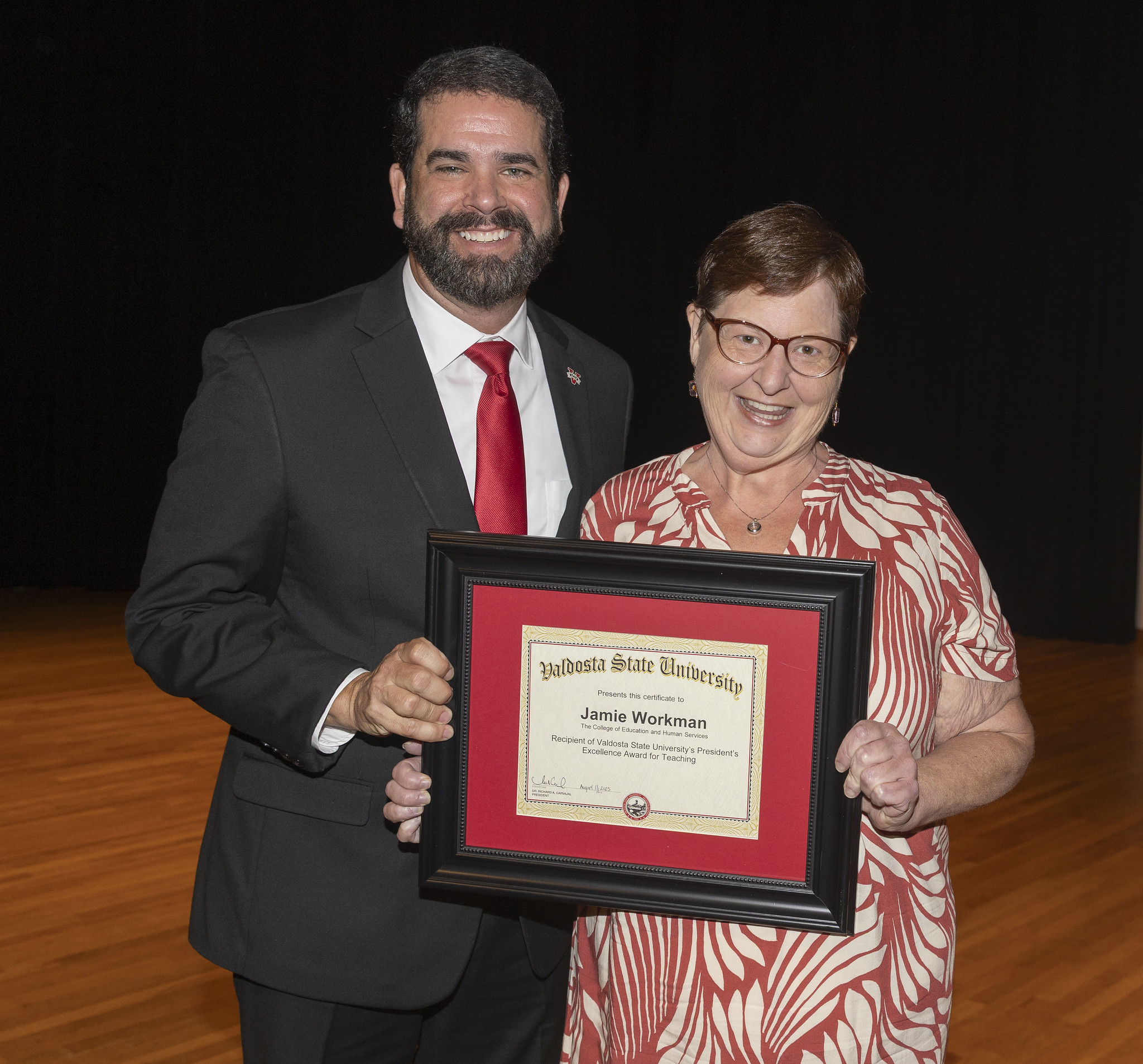 杰米·沃克曼是vs上 2025年总统教学优秀奖的获得者